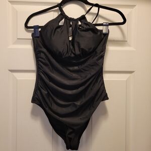 Cupshe Black One Piece Halter Swimsuit with Ruched Bodice